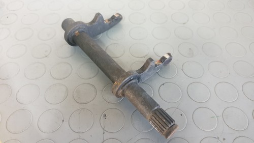 Clutch fork for - , delta