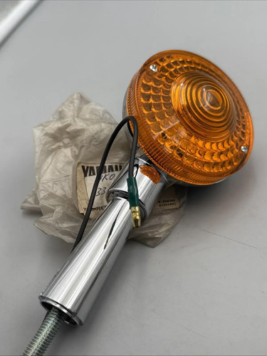 Yamaha front left indicator - left,