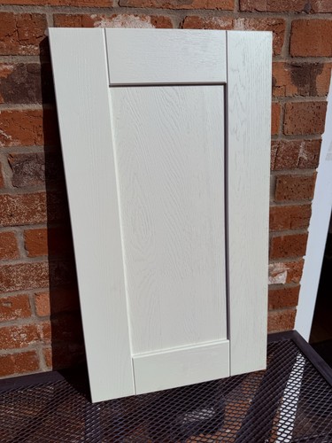 Ivory grained solid oak - grained,