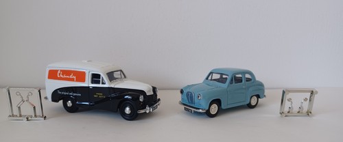 Lledo vanguards austin - 1:43,