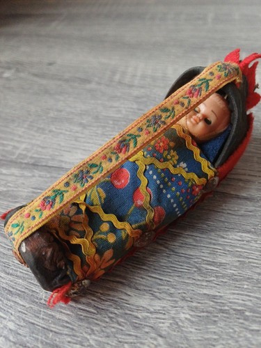 Vintage collectable doll a - collectable,