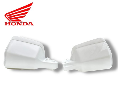 Pair handguards cover - of, hands