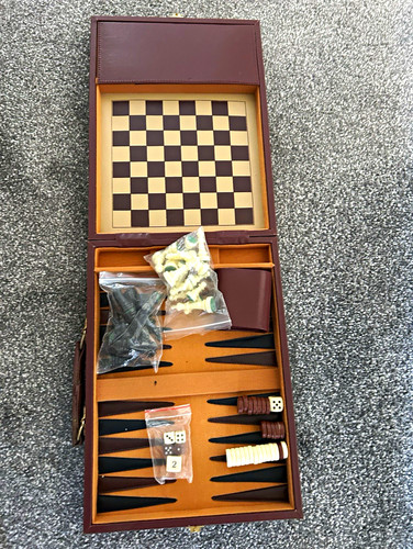 Travel backgammon set - set, folding