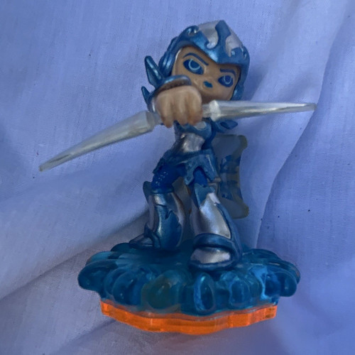 Skylanders boomer character - skylanders,