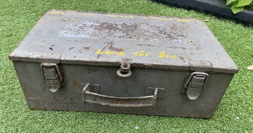 Vintage heavy metal - heavy, lockable