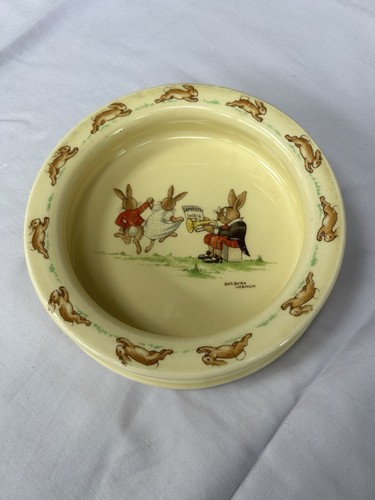 Rare 1930s bunnykins - rare, porridge