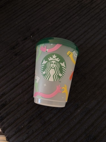 Starbucks 16oz grande plastic - starbucks,