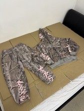 Named Collective Pink Riboons