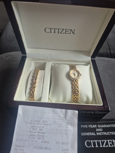 Vintage citizen gold - vintage,