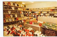 1950s Hawaii Footwear Fashion Ala Moana Slipper House Postcard near Waikiki -HF