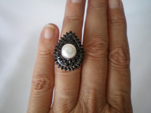 Pearl black spinel ring 1 - &,