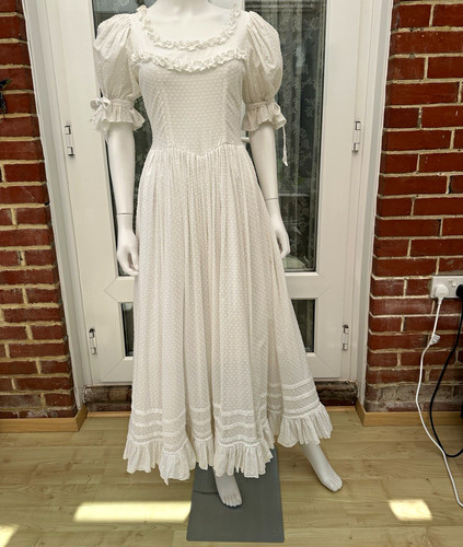Vintage laura ashley 80s - laura,