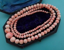 VINTAGE CORAL NECKLACE Graduated Pink Beads 39gms ANGEL SKIN CORAL