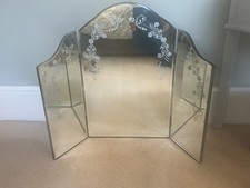 Laura Ashley Venetian Style Trifold dressing table Mirror. Very good condition