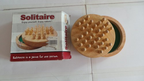 Boxed travel solitaire - boxed,