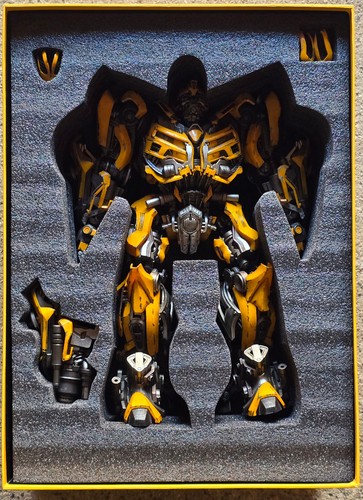 Threezero bumblebee premium - 3a,