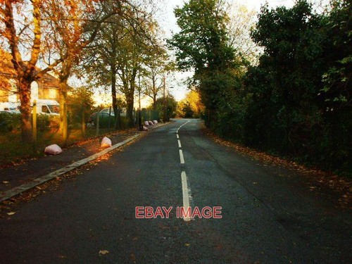 Photo perivale lane - photo,