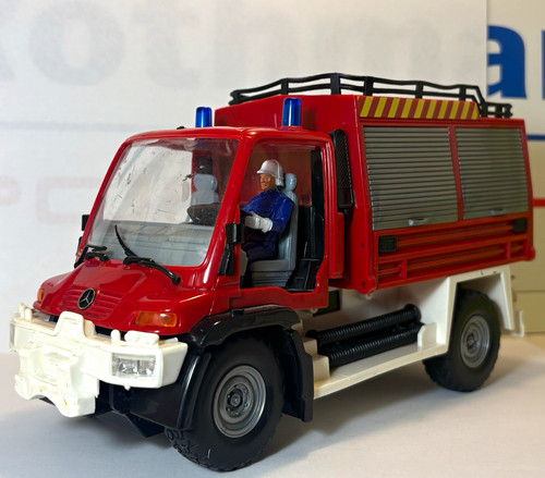 Mercedes unimog fire truck - fire,