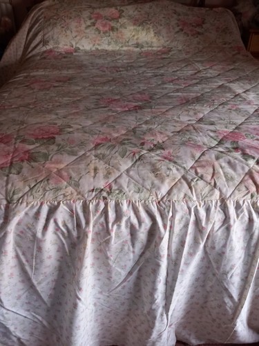 Vtg look dorma quilted - look,