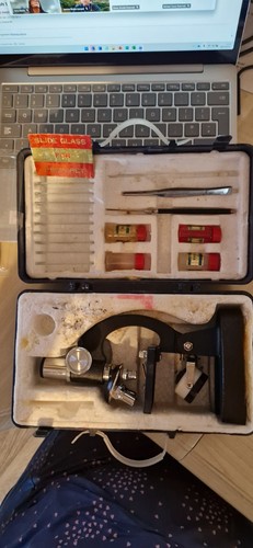 Vintage microscope case - in,