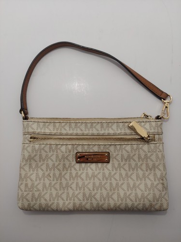 Michael kors white wristlet - michael,