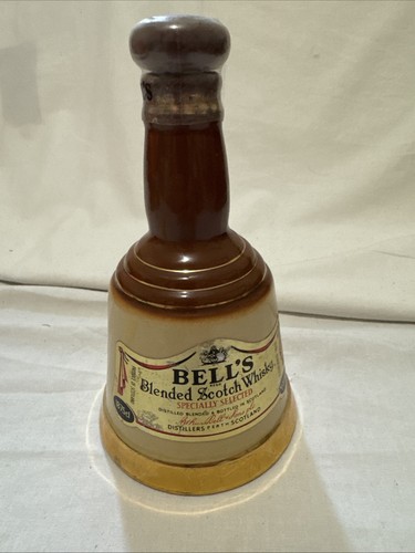 Wade bell scotch whisky - bell’s,