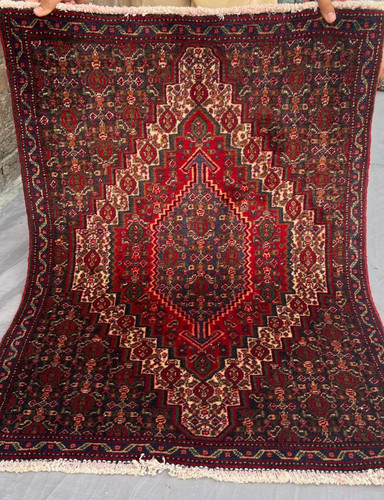 Stunning vintage oriental - stunning,