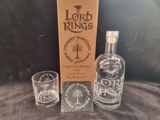 Lord of the Rings Tree of Life decanter box set can be personalised