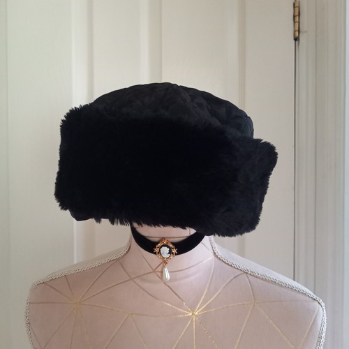Ladies faux fur - fur, hat,