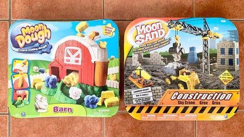 Moon sand construction - sand, barn
