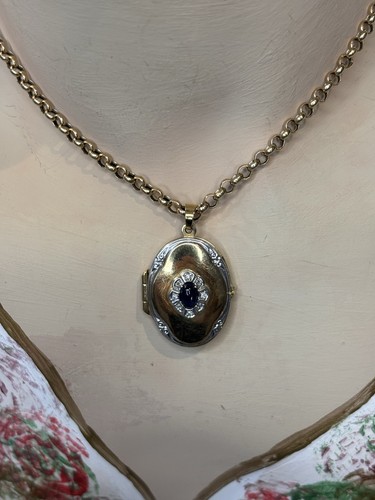 Beautiful 9ct gold necklace - 9ct,
