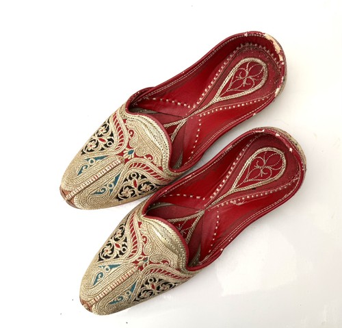 Indian punjabi wedding jutti - wedding,
