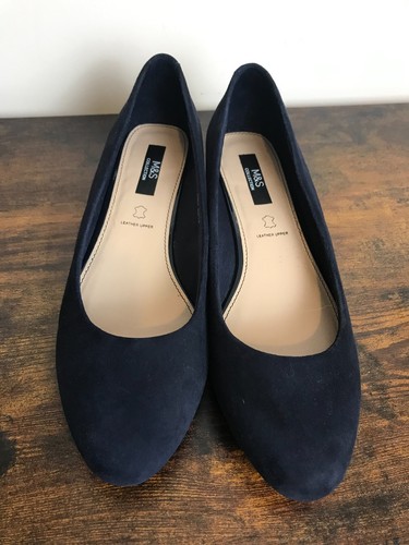 Navy blue suede round - blue,