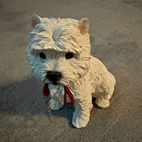 Dog studio west - ,