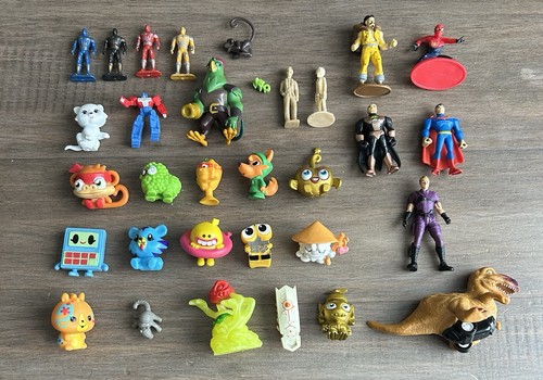 Toy bundle action figures - action,