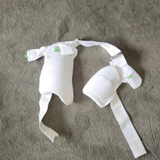 Cricket Thigh Pads - Right Handed Model - Small 