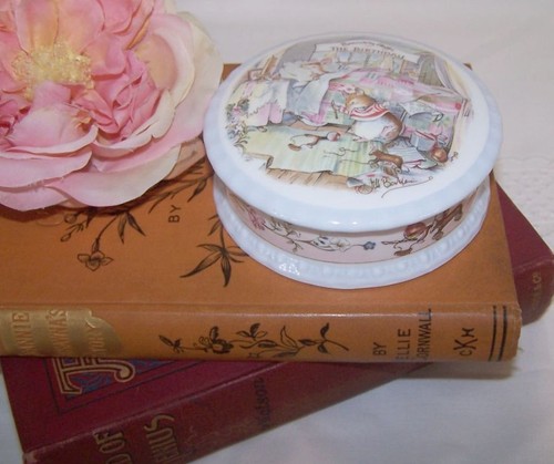 Brambly hedge the - brambly,
