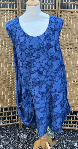 White stuff size - 16, silk