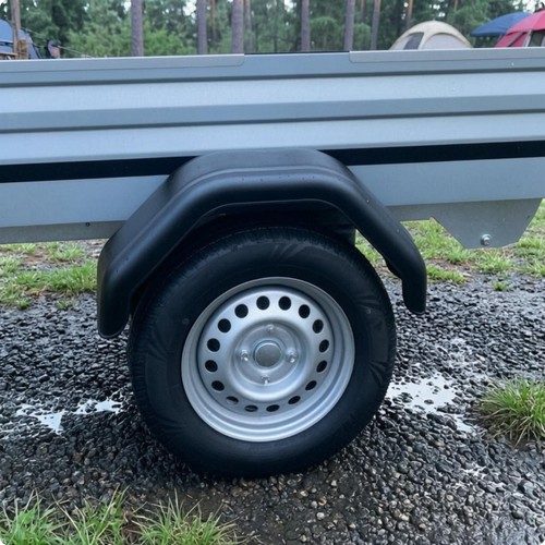Lightweight trailer mudguard - trailer,