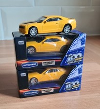 3 x RMZ CITY / Autogrand 1:64 CHEVROLET CAMARO Mk5 bumblebee 