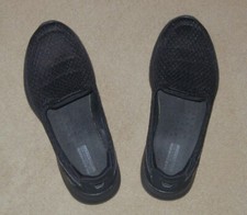 SKECHERS GO WALK 6 AIR COOLED GOGA MAT SLIP ON WOMENS TRAINERS - BLACK - UK 4.5