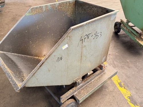 Steel tip skip bin chassis - tip, on