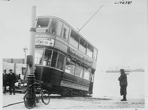 Portsmouth bus lands - portsmouth, in