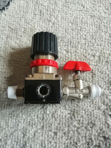 Air pressure regulator small - air,