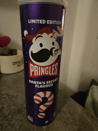 Tube pringles santa - pringles, santa's