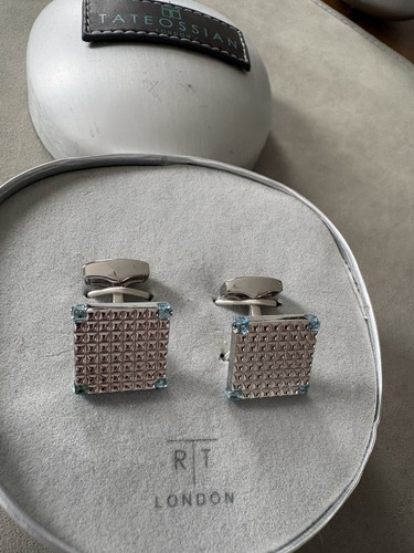 Silver with blue - with, corner