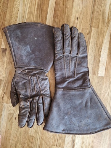 Fur lined vintage leather - vintage,,