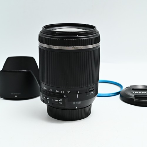 Near mint tamron - mint],