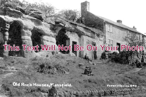 1493 old rock houses - -,
