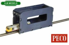 BNIB OO / N Gauge PECO PT-60